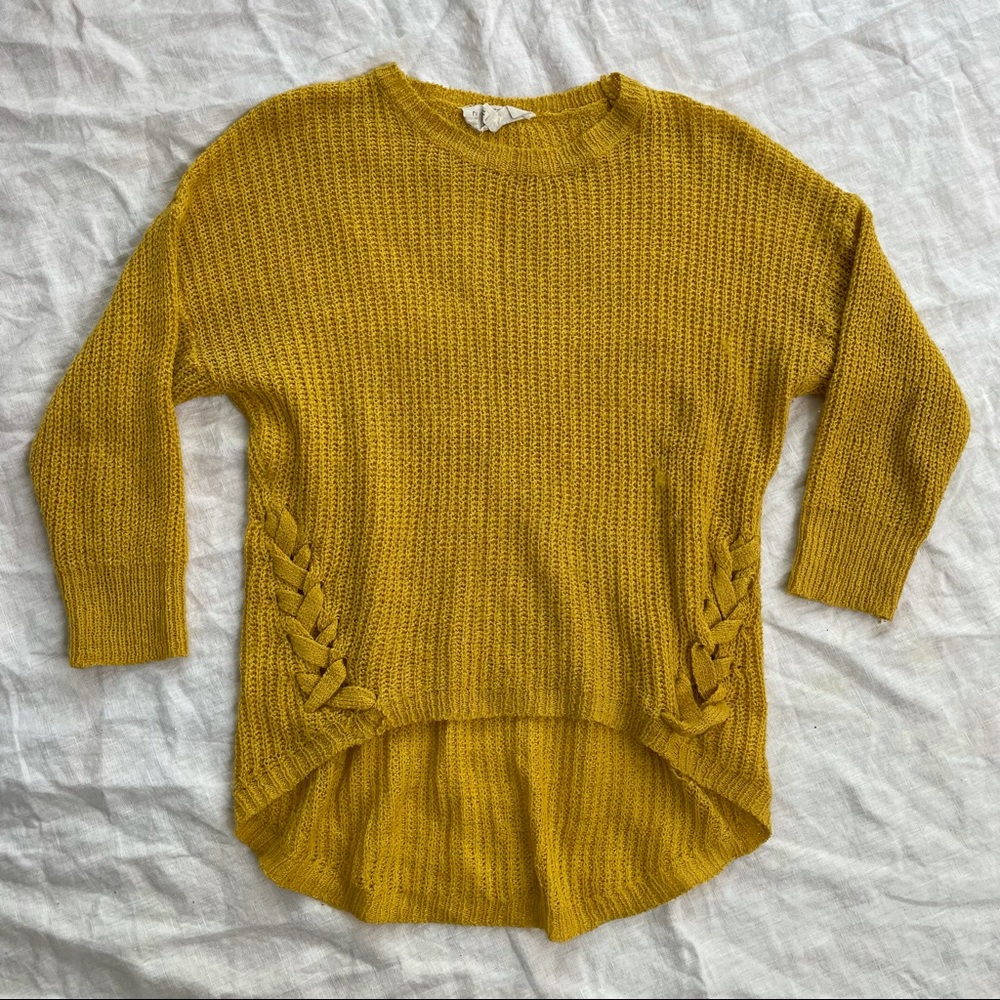 Light mustard color sweater
